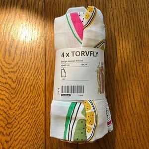 New kitchen hand towels